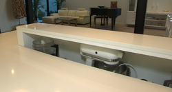 Appliance lift in a kitchen
